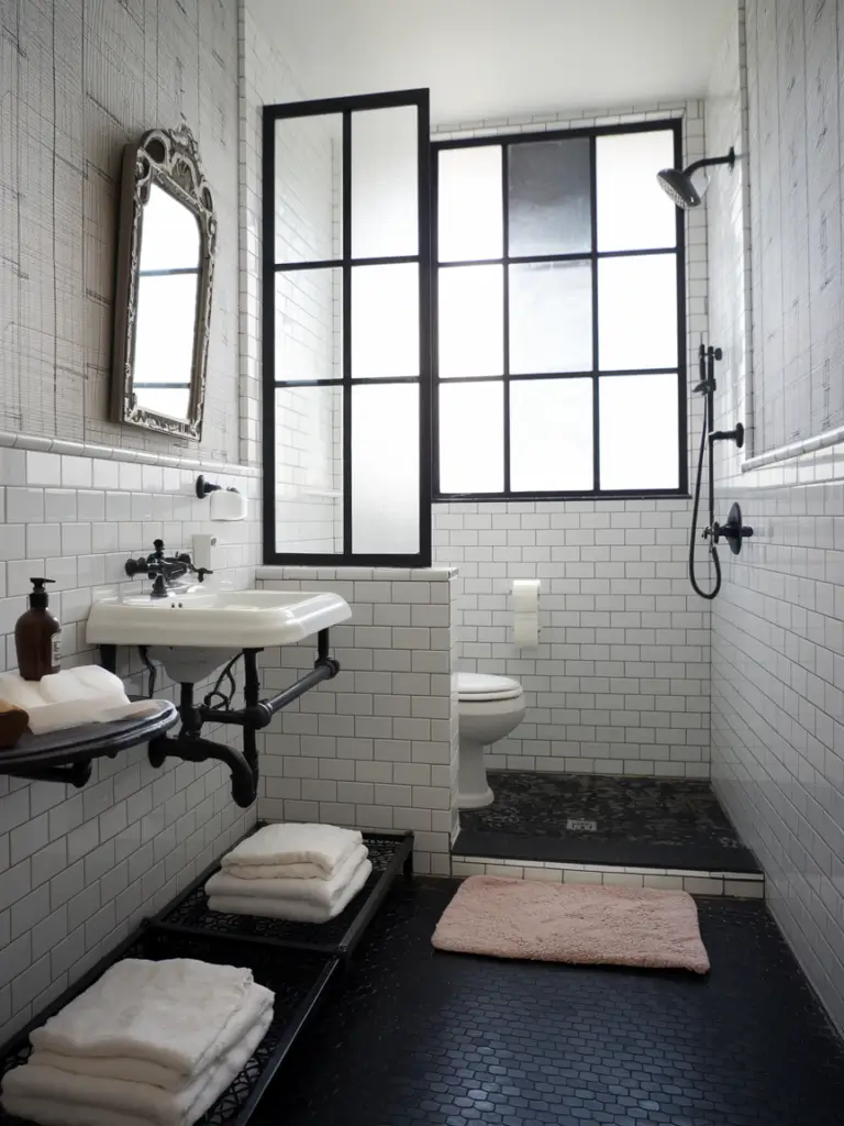 Bathroom Ideas Aesthetic- Bold Black and White Contrast